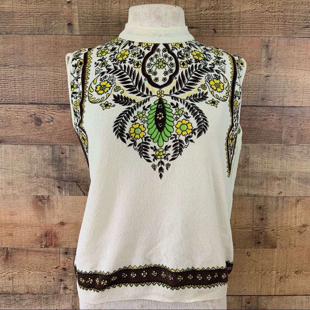 Vintage 1960’s Mod Psychedelic Floral Knit Sleeveless Top